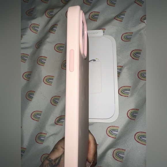 SOLD!!! Won’t let me delete and it’s not showing it’s sold! I do not have item - Picture 3 of 10